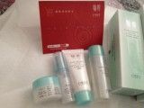 羚皙圣雪玉肌水靈保濕潔面乳清爽型 潔面護(hù)膚新標(biāo)桿